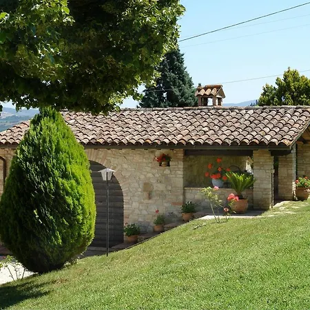 Casale Giovanna *