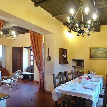 Casale Giovanna * Todi